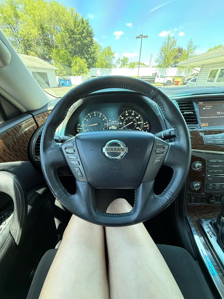 Nissan Armada SV AWD 2017