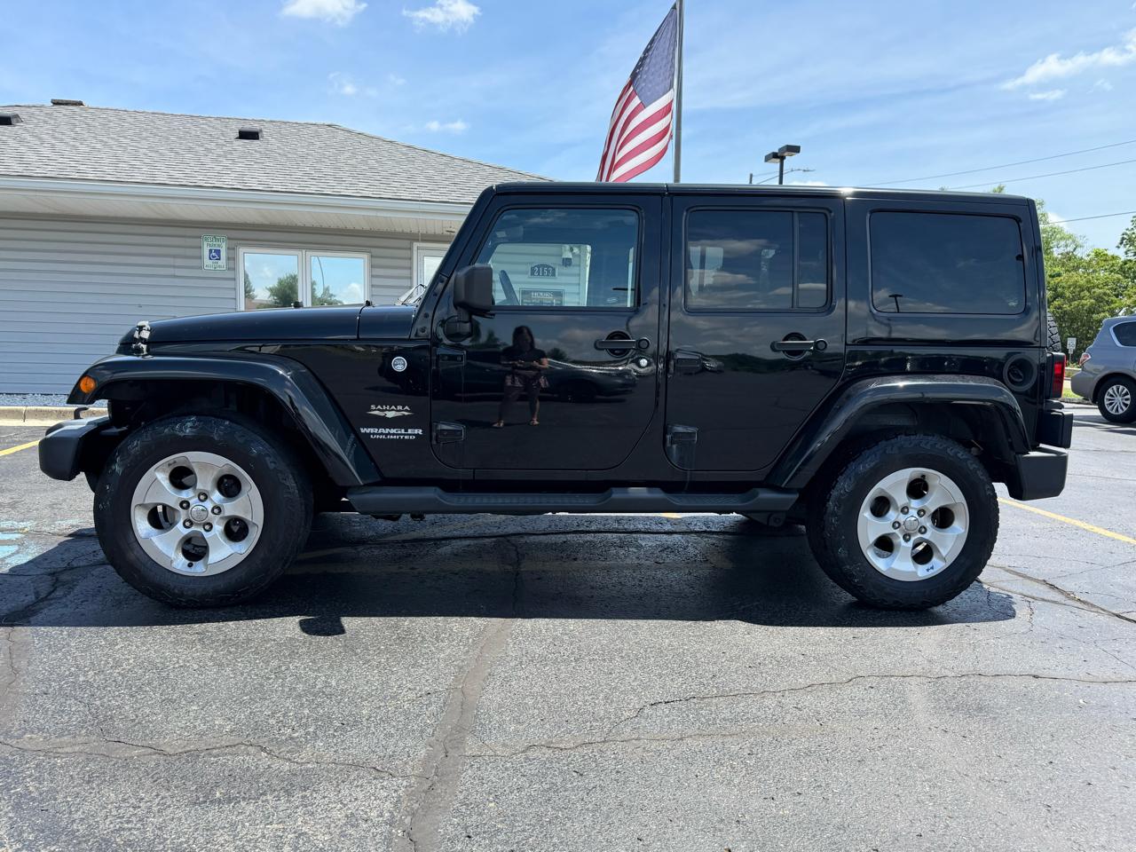 Jeep Wrangler Unlimited Sahara 4WD 2013