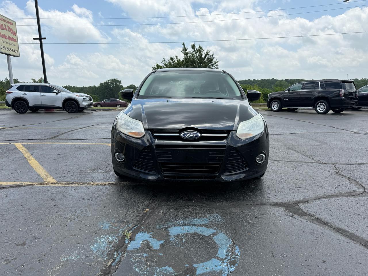 Ford Focus SE 2012