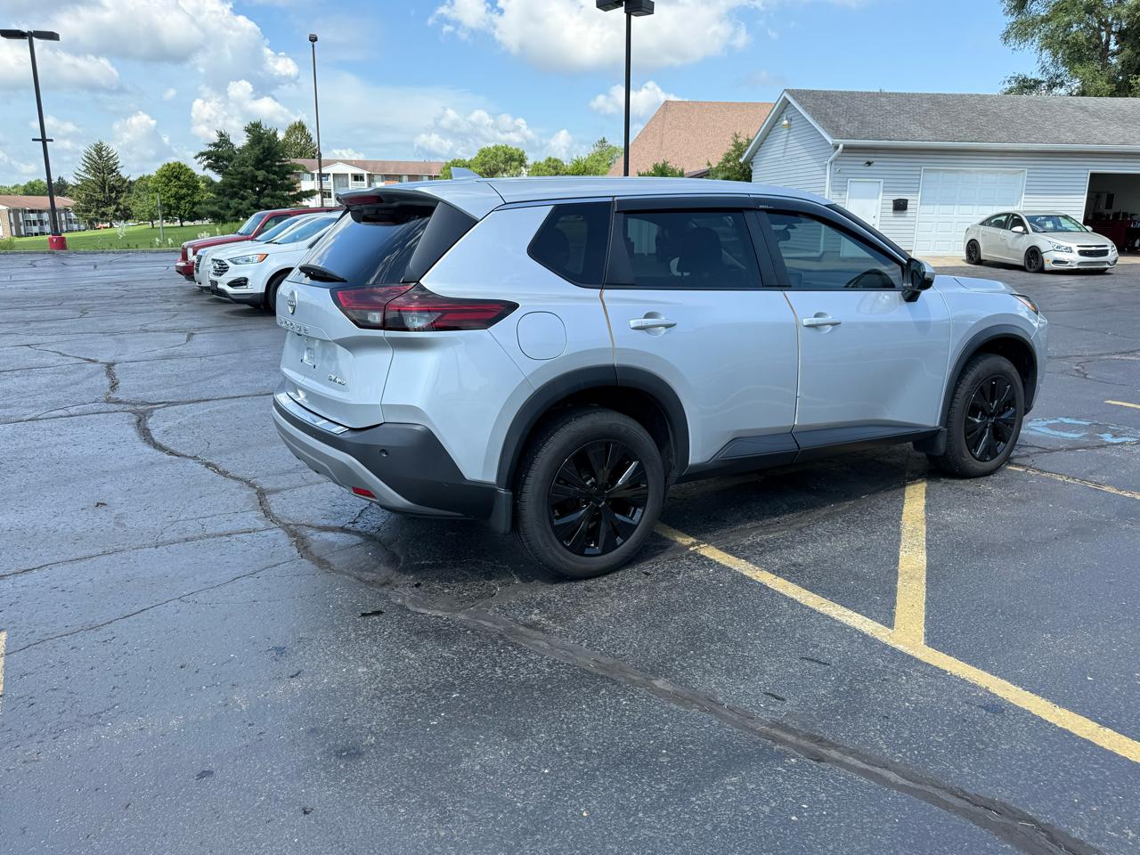 Nissan Rogue SV AWD 2022