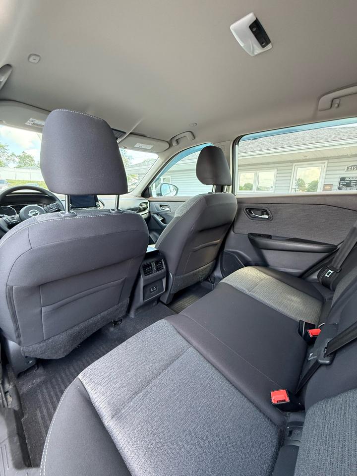 Nissan Rogue SV AWD 2022