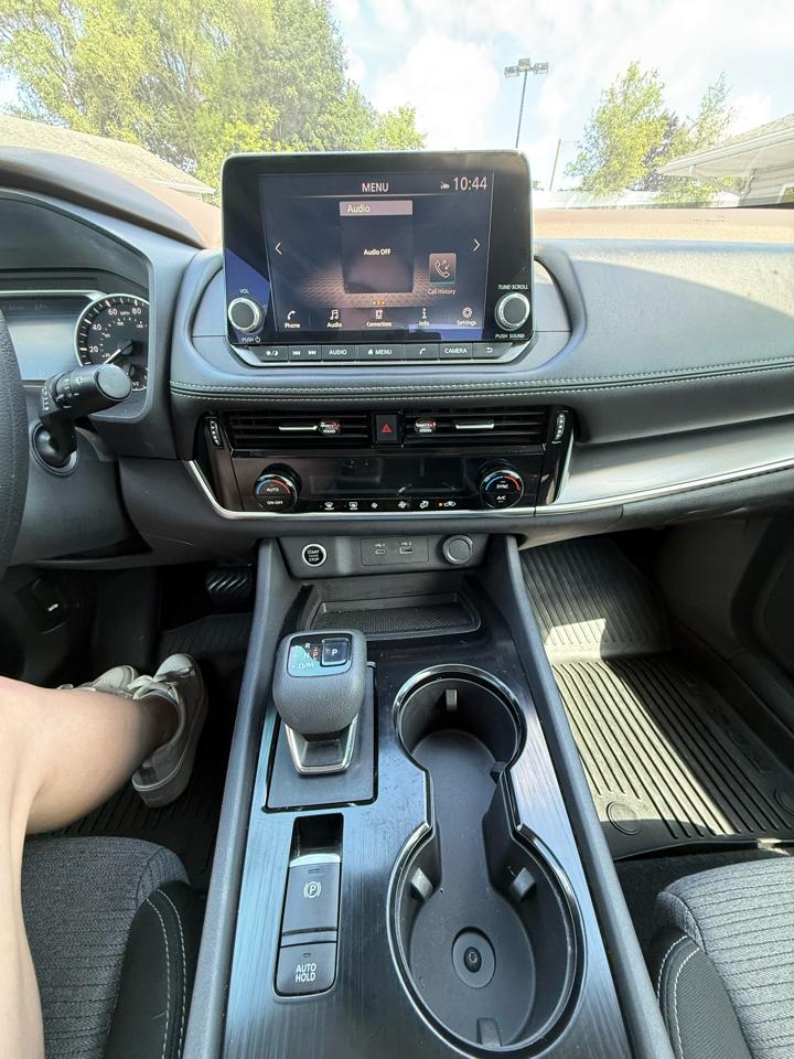 Nissan Rogue SV AWD 2022