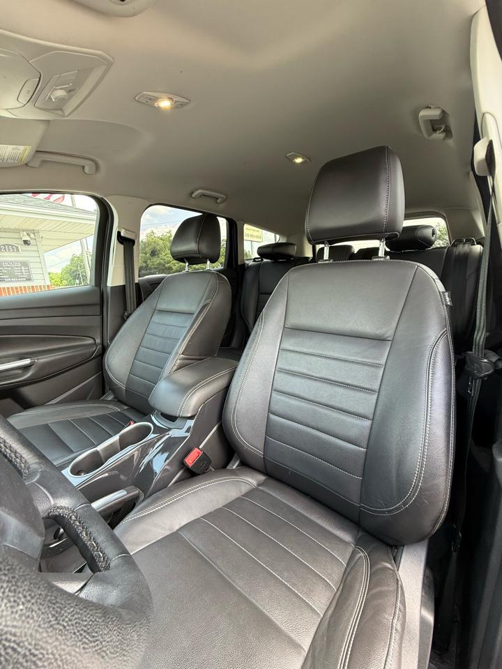 Ford Escape Titanium FWD 2014