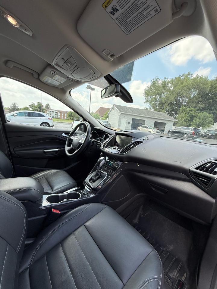 Ford Escape Titanium FWD 2014