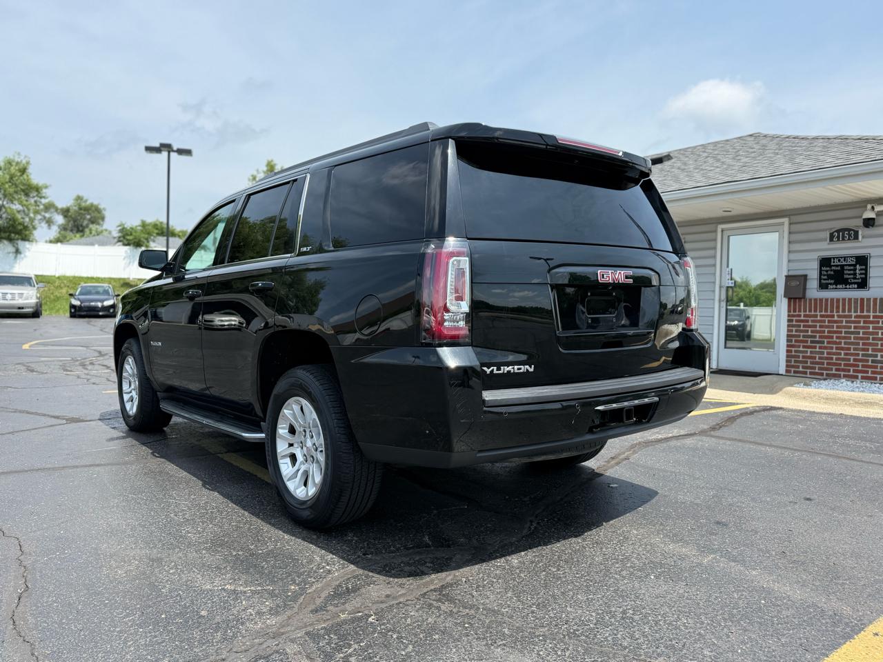 GMC Yukon SLT 4WD 2015