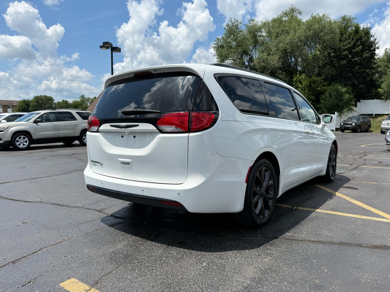 Chrysler Pacifica Touring-L 2018