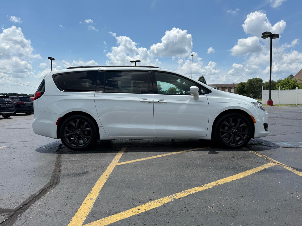 Chrysler Pacifica Touring-L 2018