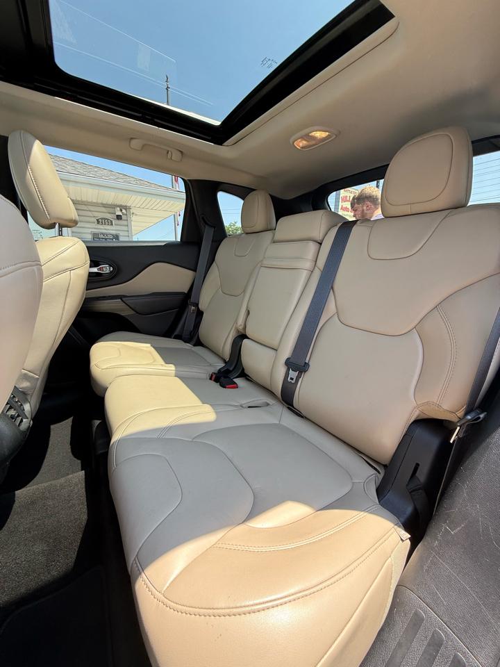 Jeep Cherokee Limited 4WD 2015