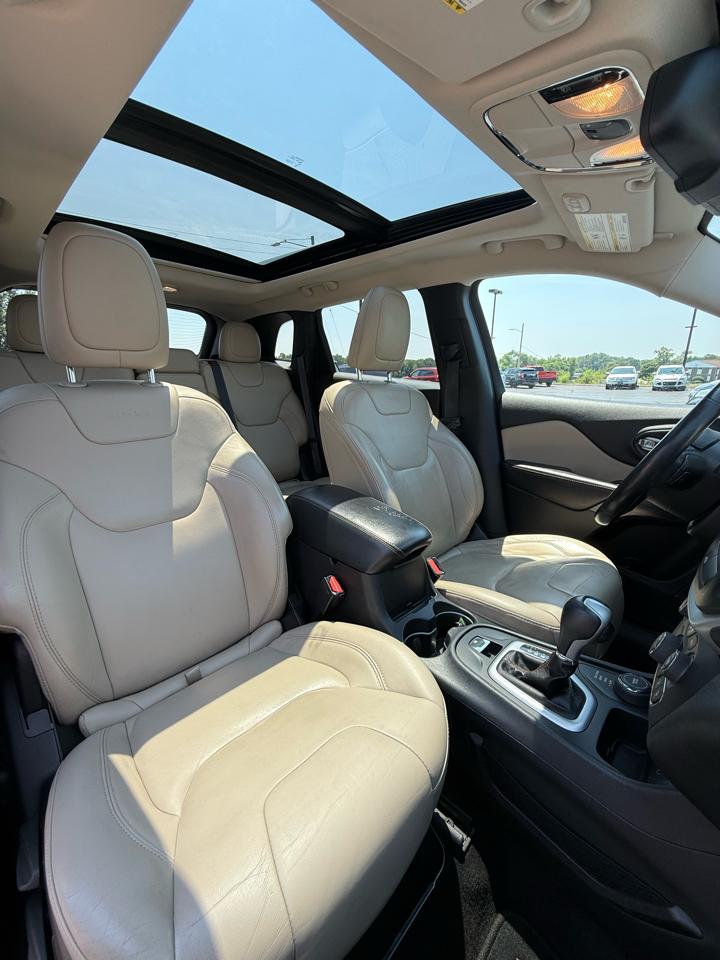 Jeep Cherokee Limited 4WD 2015
