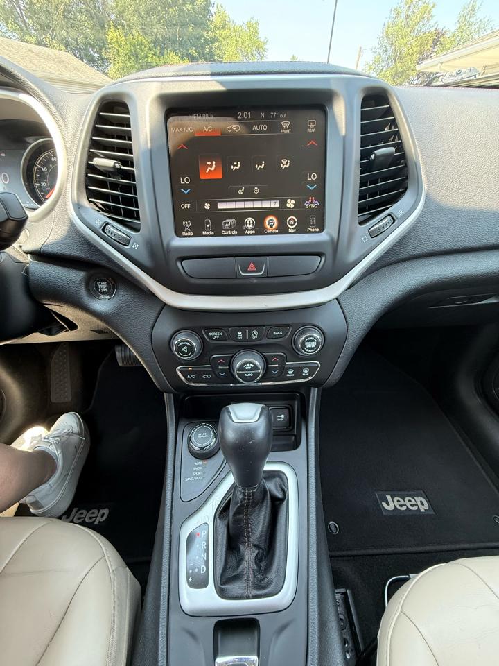 Jeep Cherokee Limited 4WD 2015
