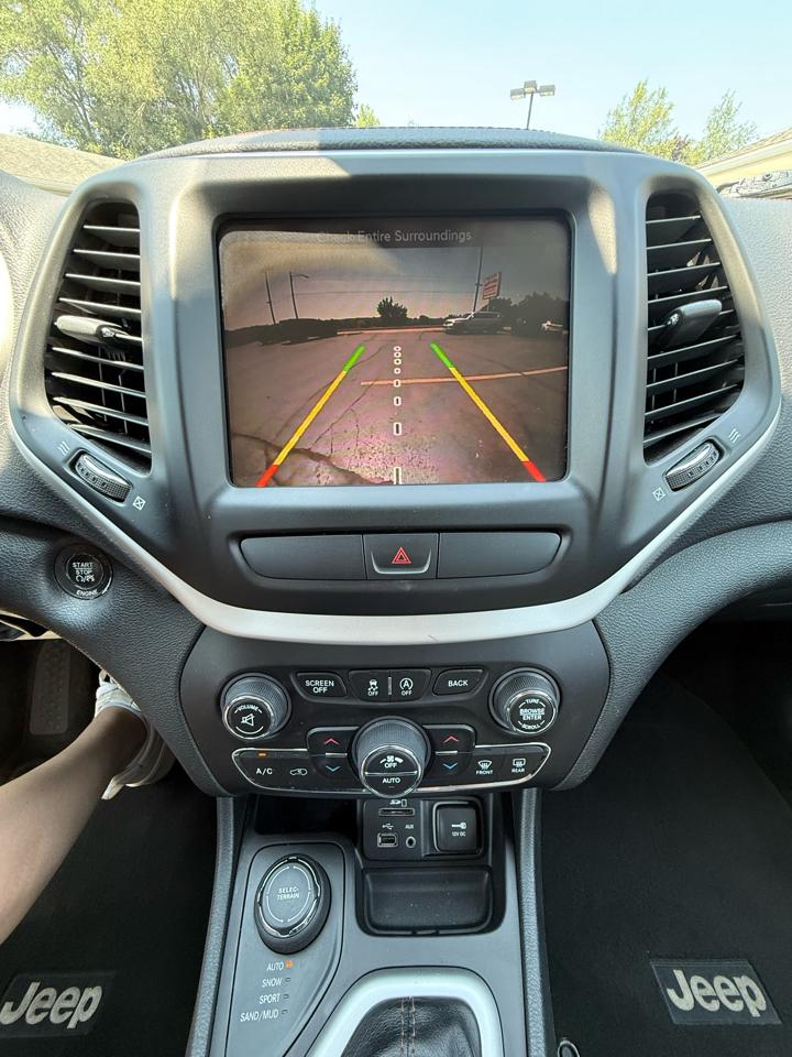 Jeep Cherokee Limited 4WD 2015