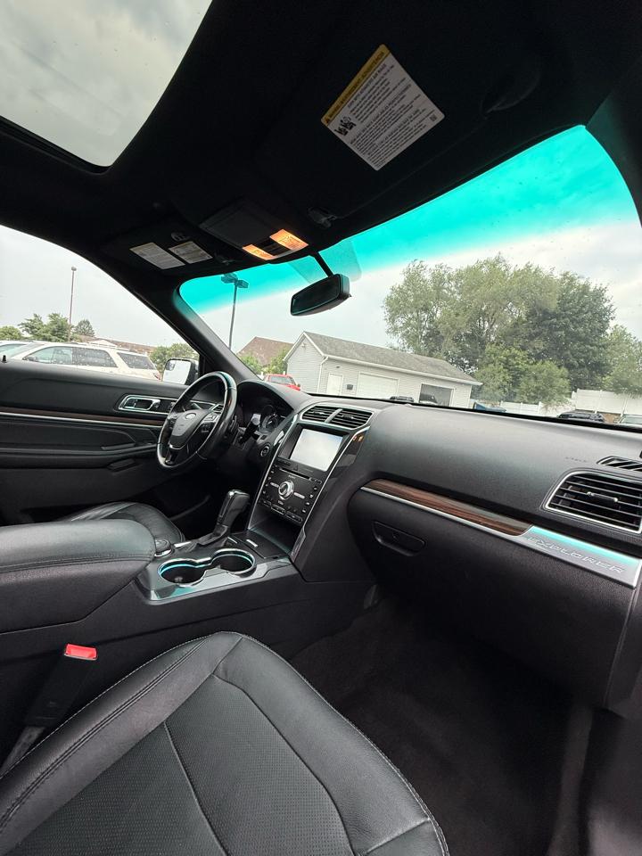 Ford Explorer Limited 4WD 2016