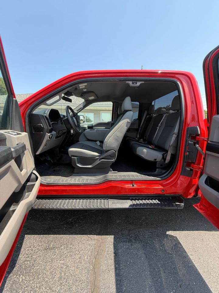 Ford F-150 XL SuperCab 6.5-ft. Bed 4WD 2020