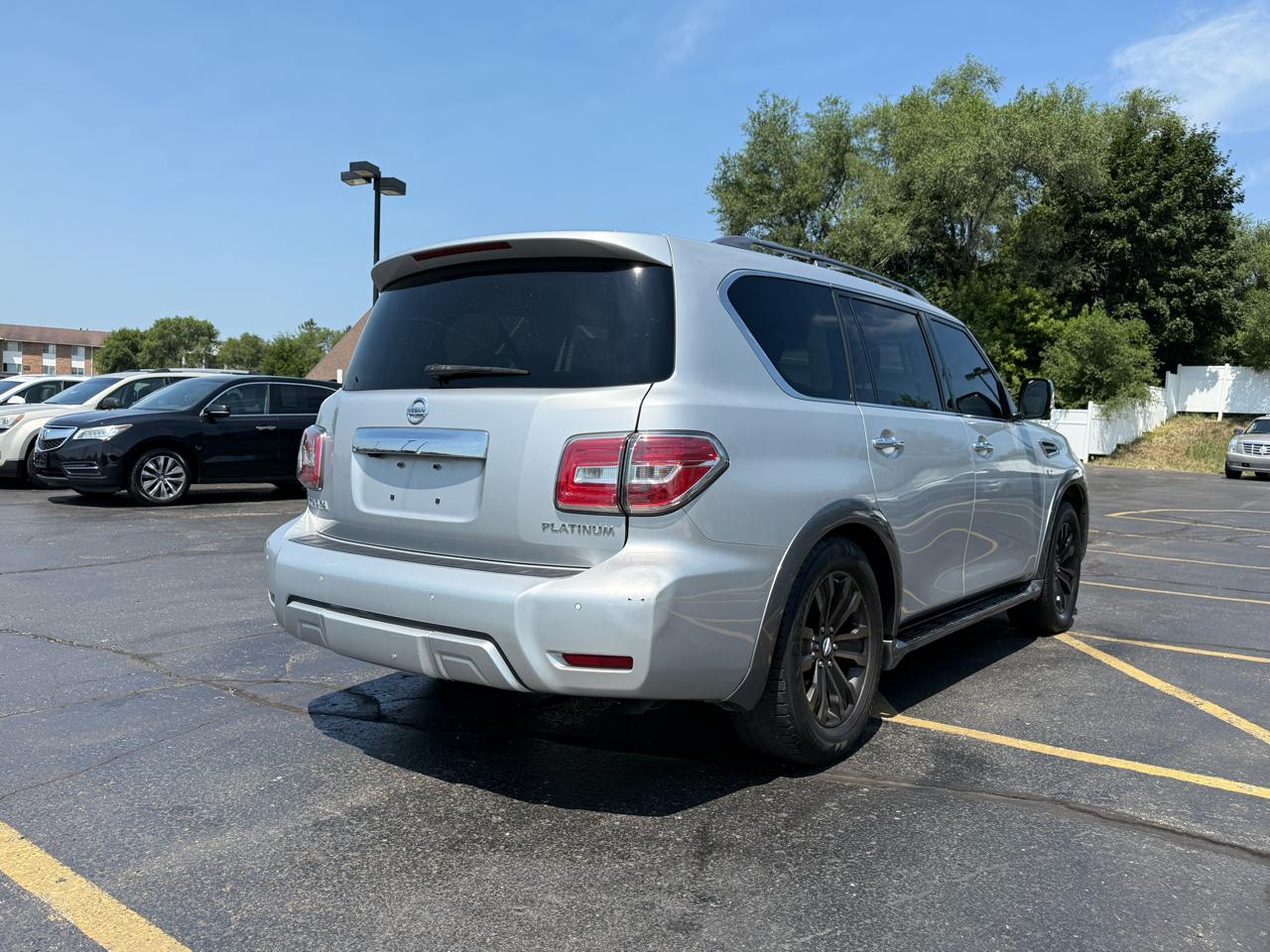 Nissan Armada SV AWD 2017