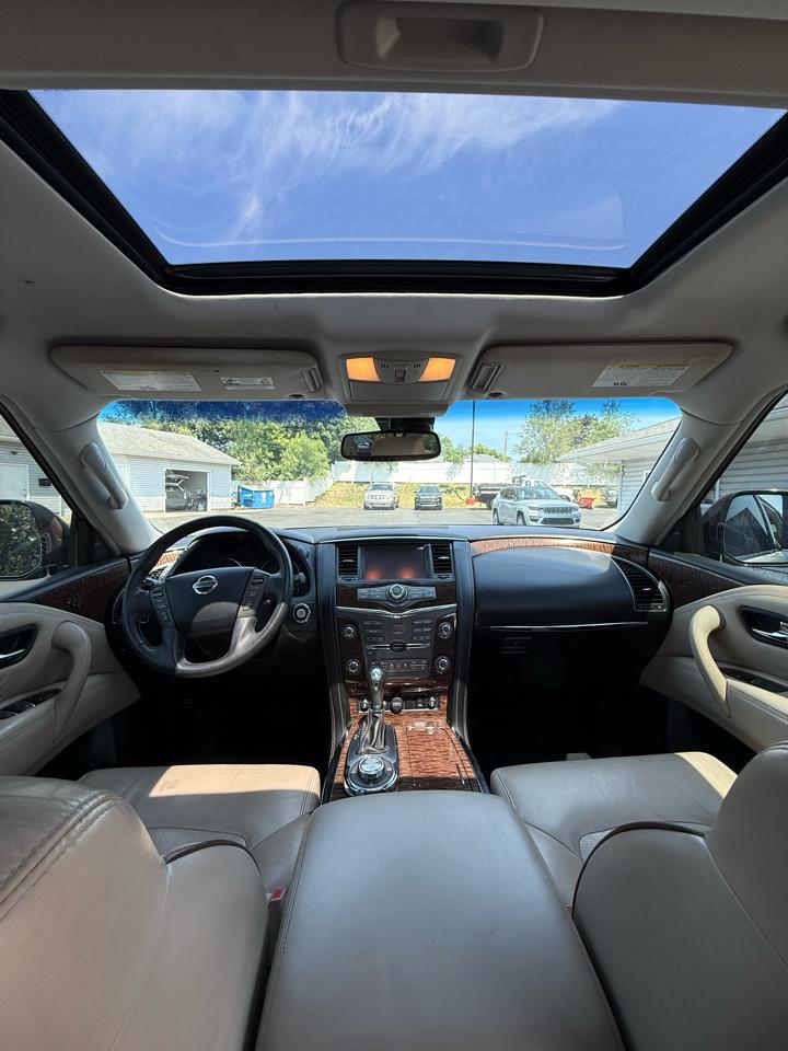 Nissan Armada SV AWD 2017