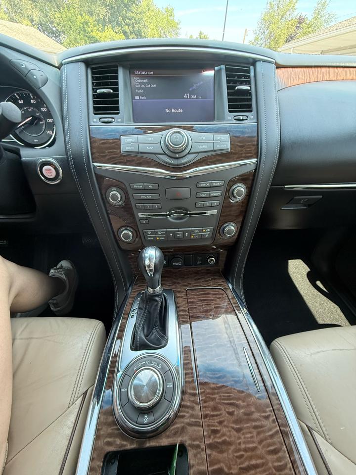 Nissan Armada SV AWD 2017