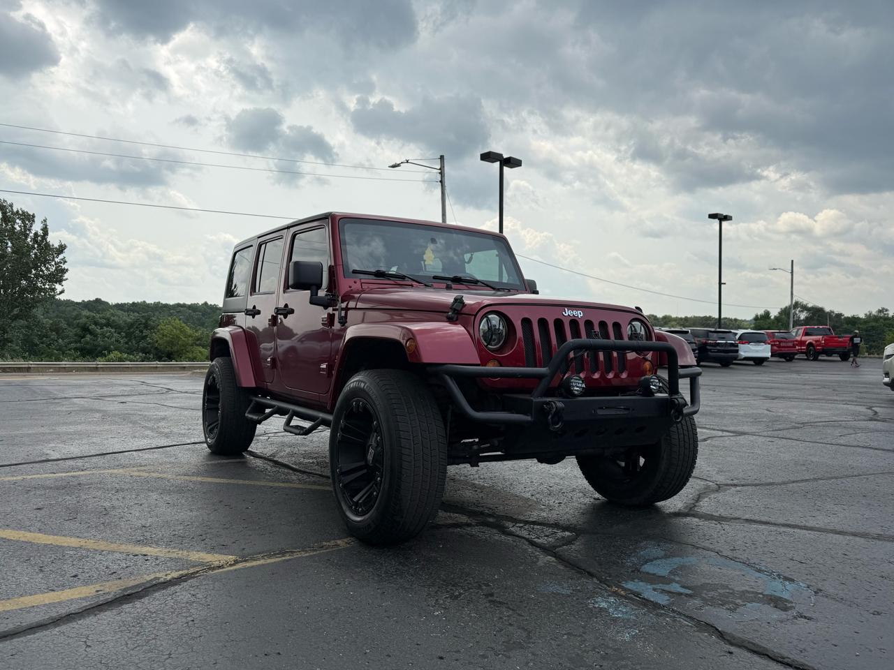 Jeep Wrangler Unlimited Sahara 4WD 2011
