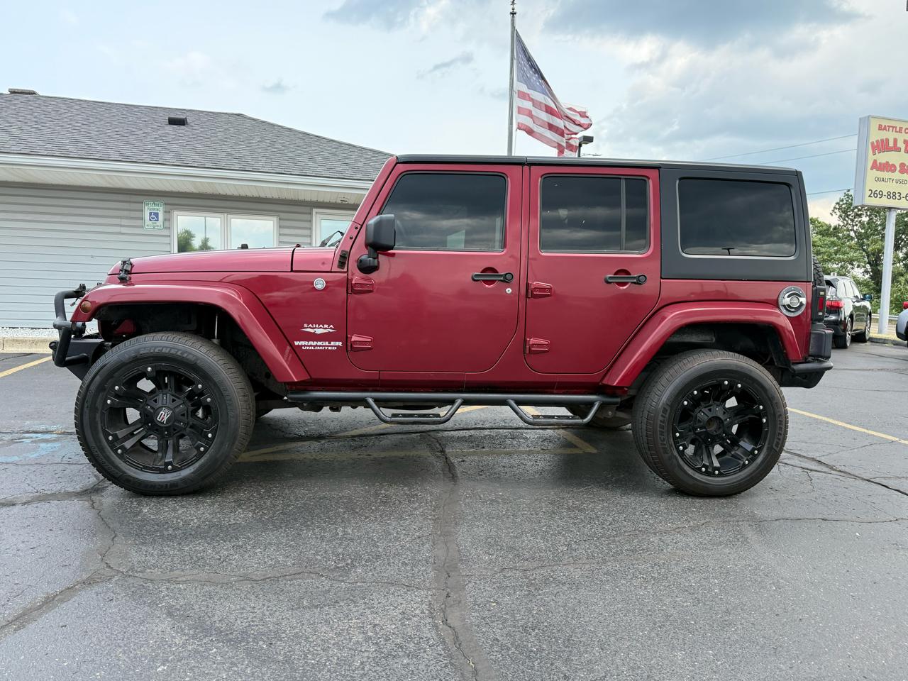 Jeep Wrangler Unlimited Sahara 4WD 2011
