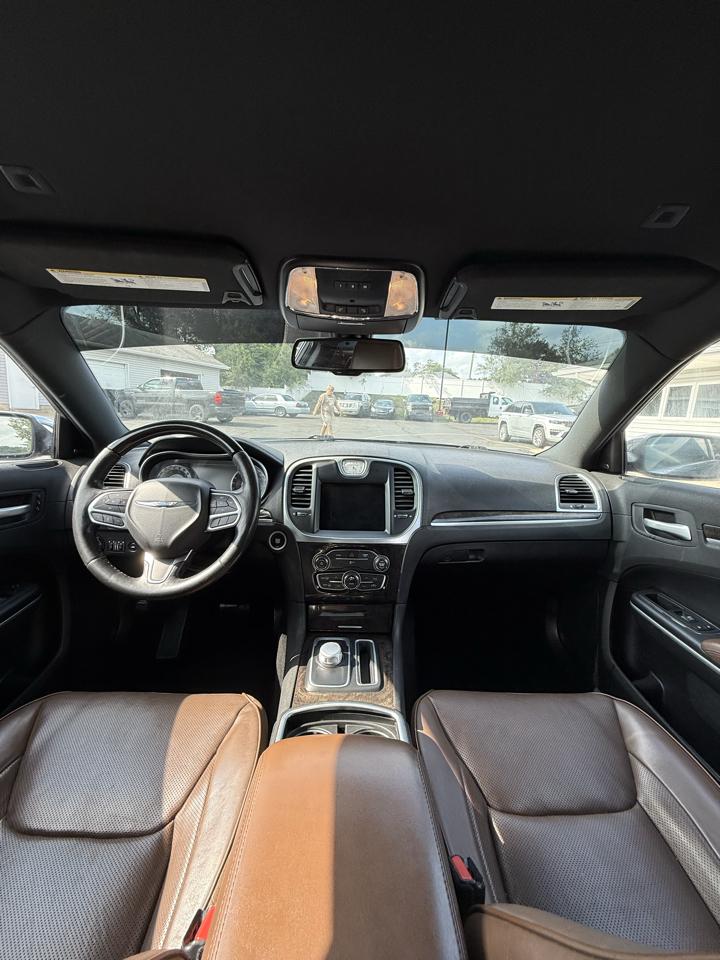 Chrysler 300 Limited RWD 2019