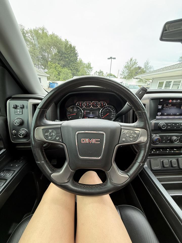 GMC Sierra 1500 4WD Crew Cab 143.5" SLT 2014