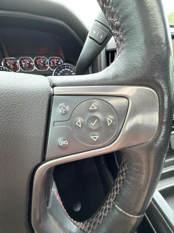 GMC Sierra 1500 4WD Crew Cab 143.5" SLT 2014