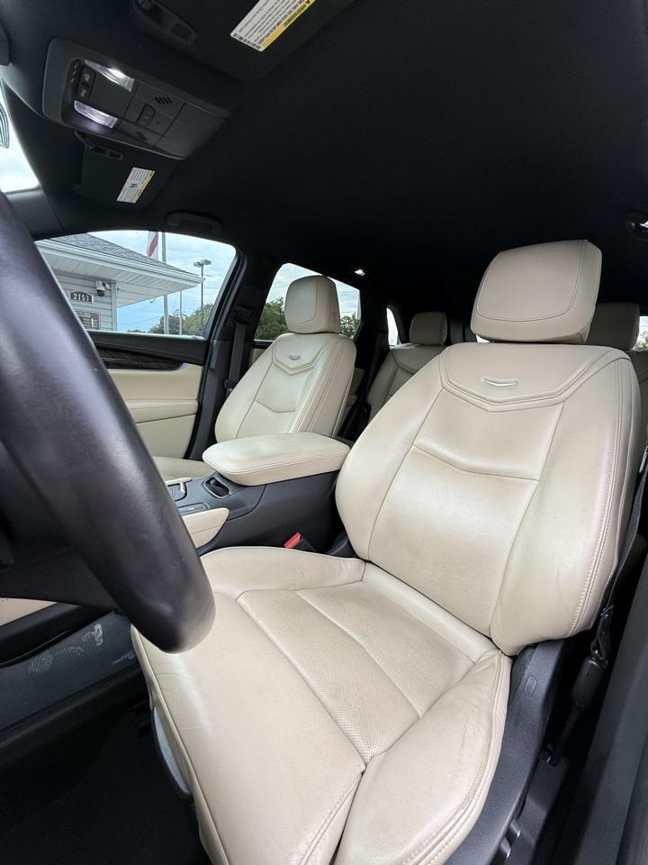 Cadillac XT5 FWD 4dr 2017