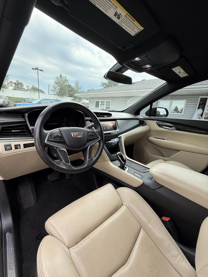 Cadillac XT5 FWD 4dr 2017