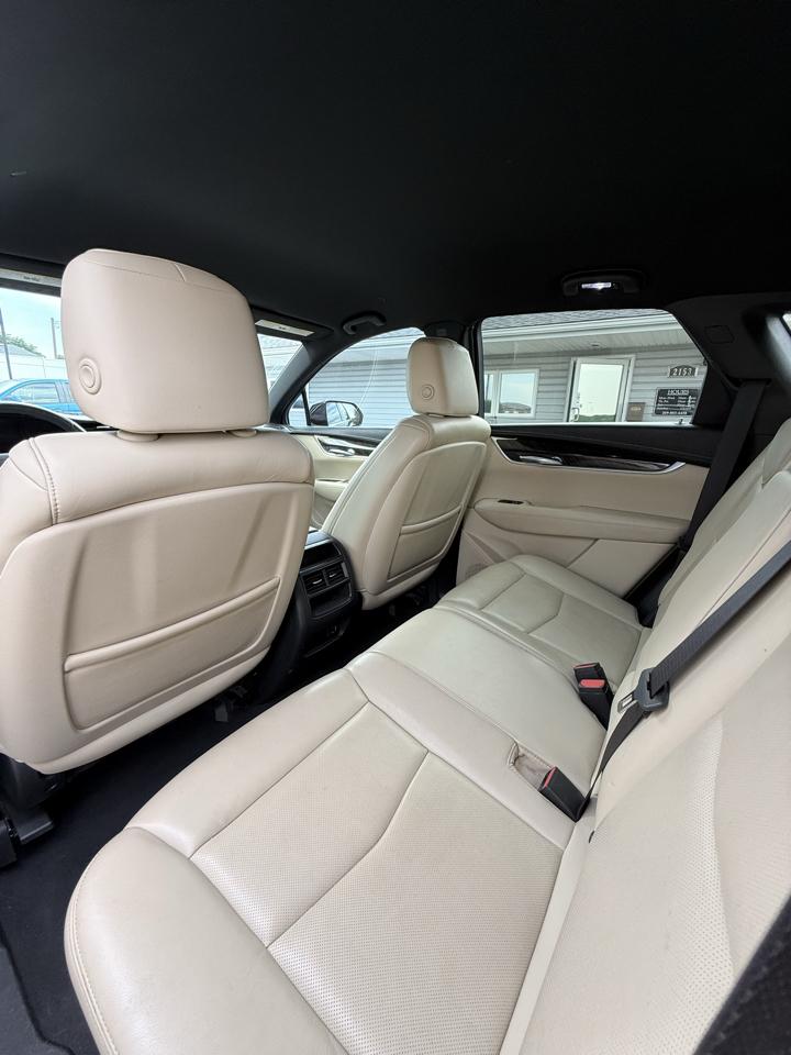 Cadillac XT5 FWD 4dr 2017