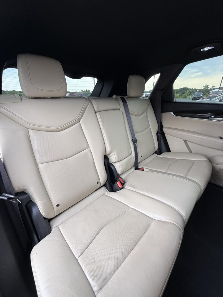 Cadillac XT5 FWD 4dr 2017