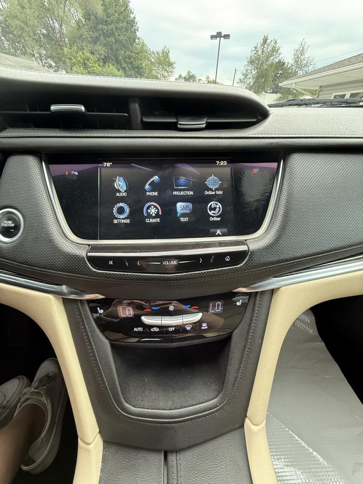 Cadillac XT5 FWD 4dr 2017