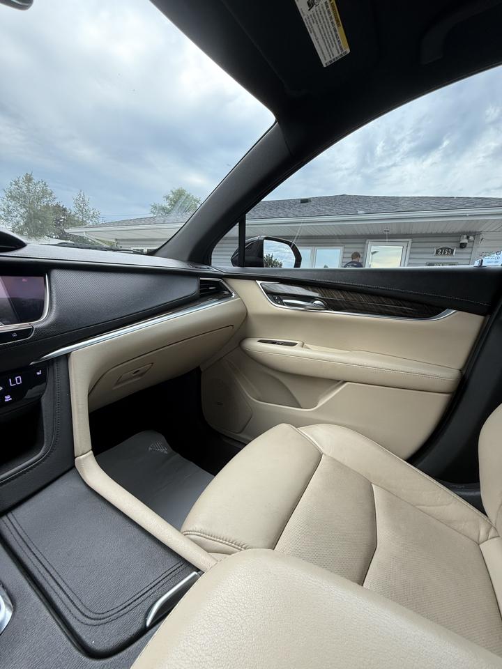 Cadillac XT5 FWD 4dr 2017