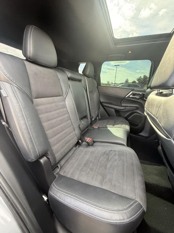 Mitsubishi Outlander SE FWD *Ltd Avail* 2022