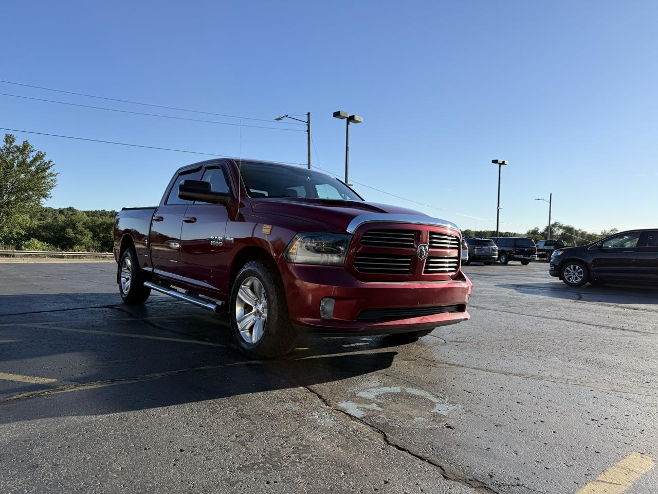 RAM 1500 4WD Crew Cab 149" Sport 2015