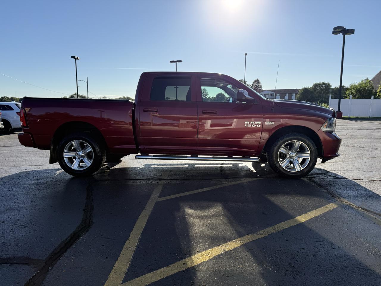RAM 1500 4WD Crew Cab 149" Sport 2015