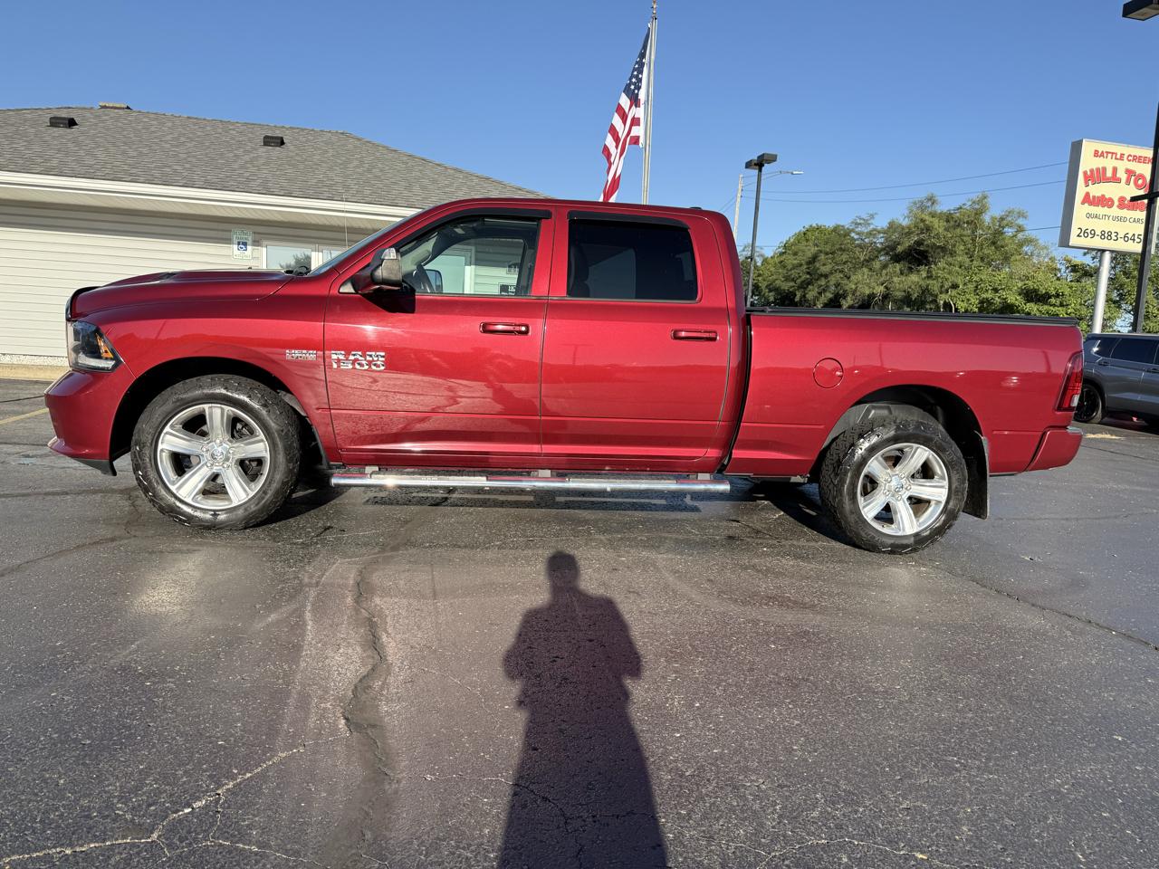 RAM 1500 4WD Crew Cab 149" Sport 2015
