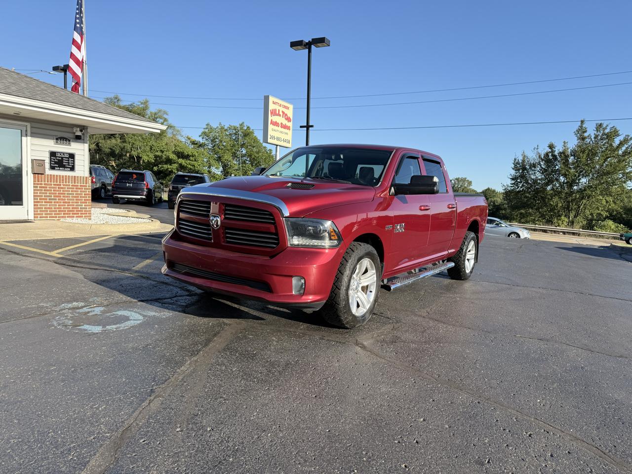 RAM 1500 4WD Crew Cab 149" Sport 2015