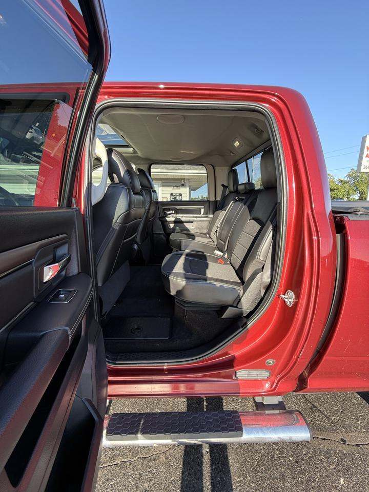 RAM 1500 4WD Crew Cab 149" Sport 2015