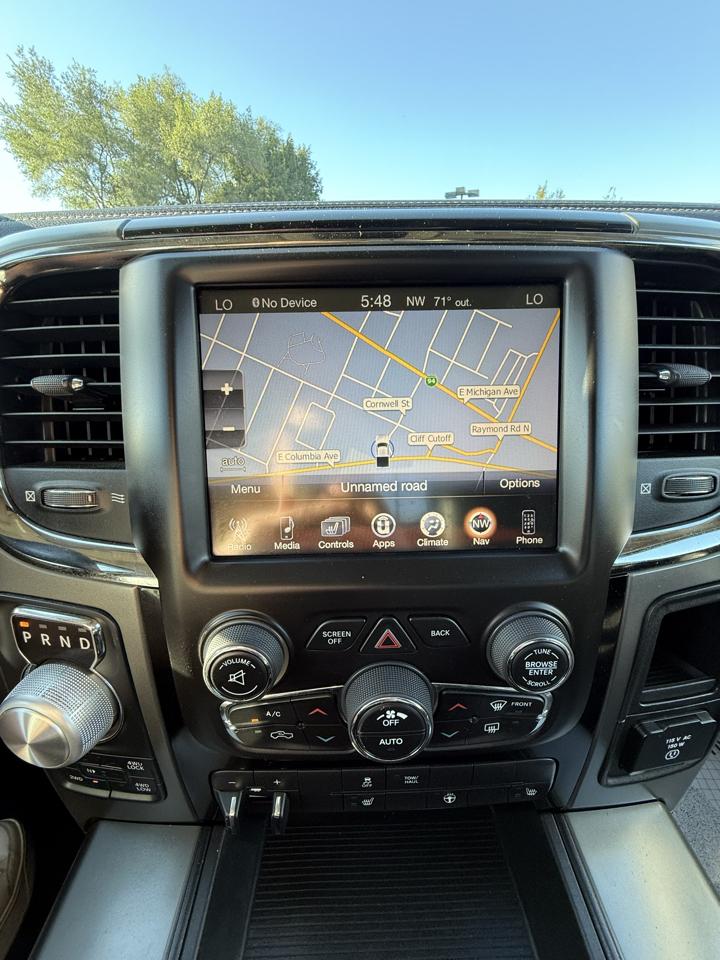 RAM 1500 4WD Crew Cab 149" Sport 2015