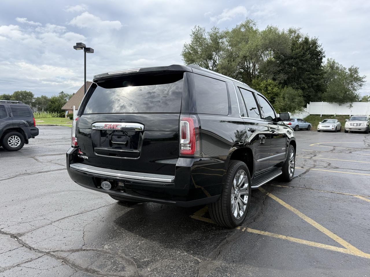 GMC Yukon 4WD 4dr Denali 2015
