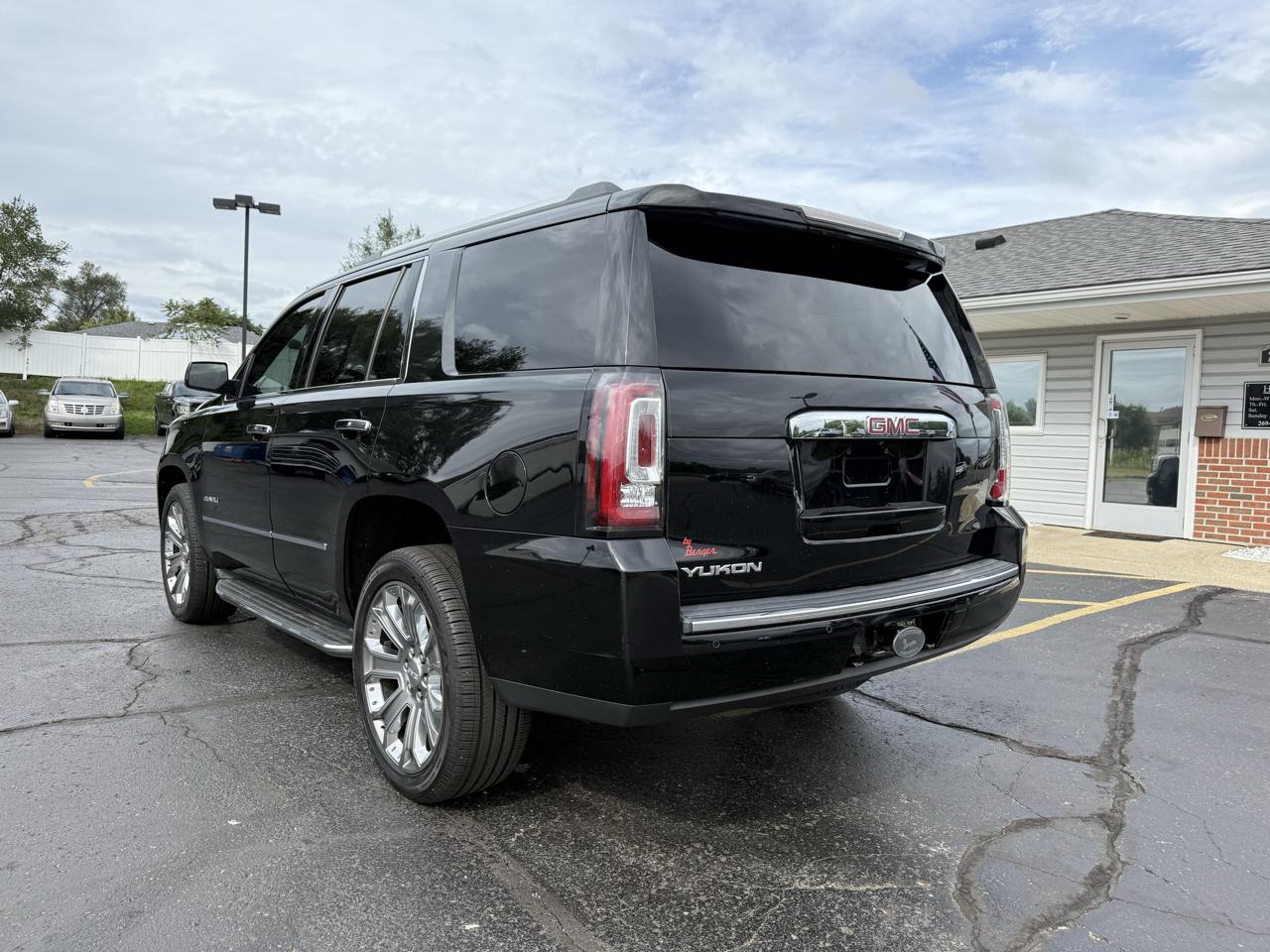 GMC Yukon 4WD 4dr Denali 2015