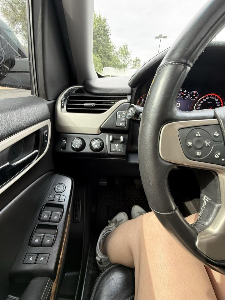 GMC Yukon 4WD 4dr Denali 2015