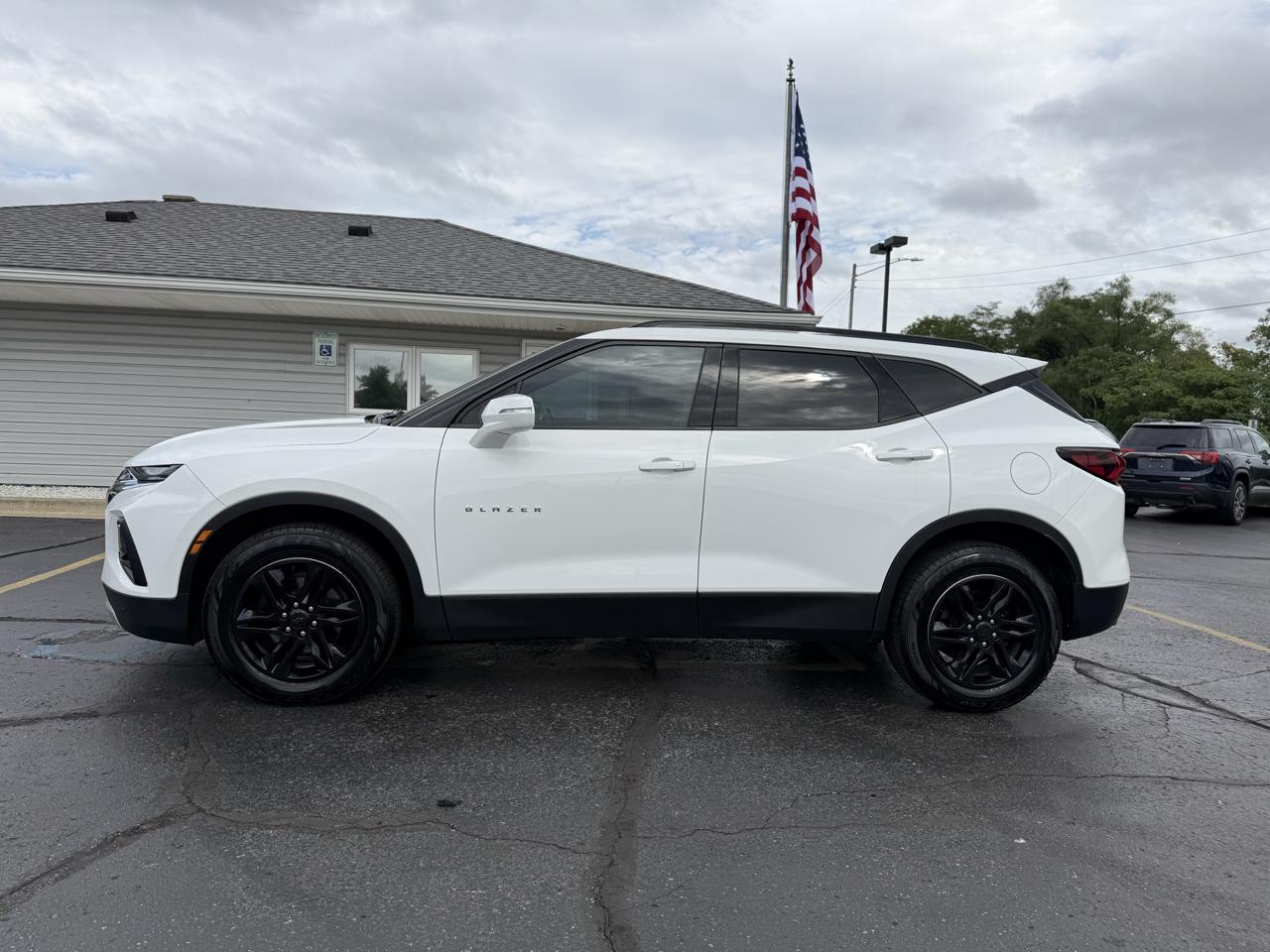 Chevrolet Blazer FWD 4dr w/2LT 2019