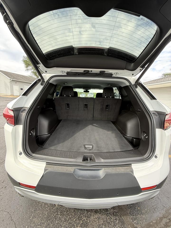 Chevrolet Blazer FWD 4dr w/2LT 2019