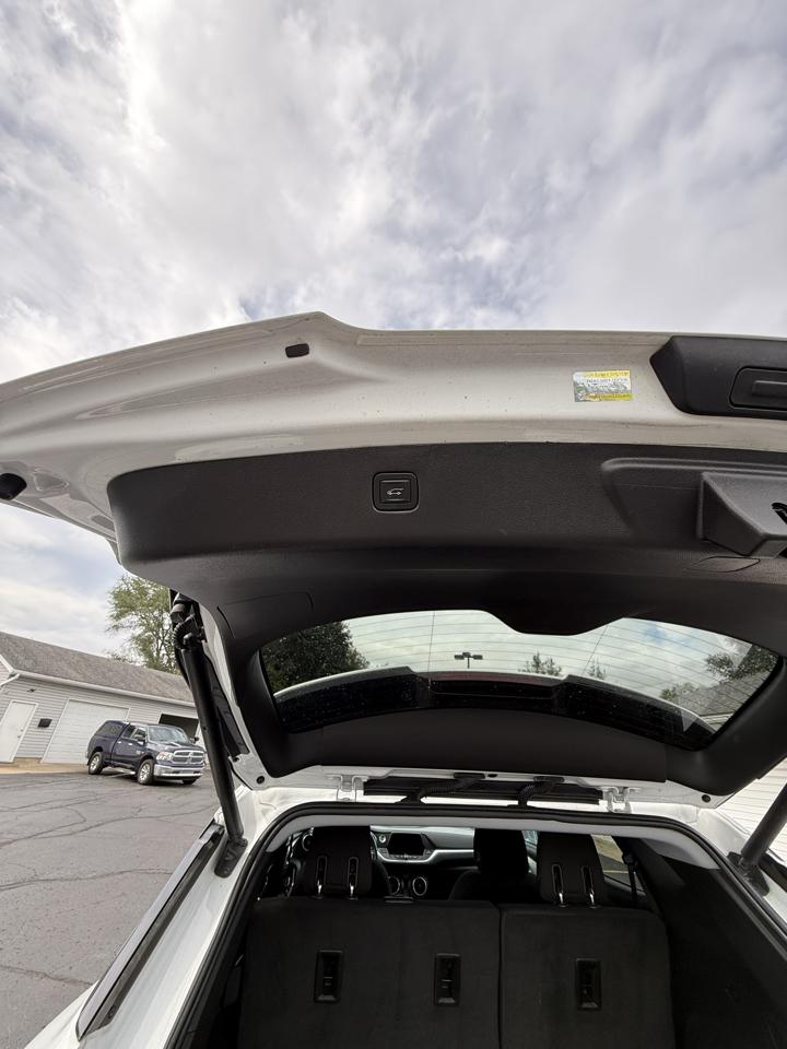 Chevrolet Blazer FWD 4dr w/2LT 2019