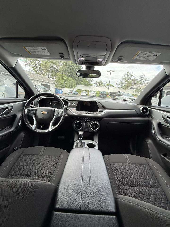 Chevrolet Blazer FWD 4dr w/2LT 2019