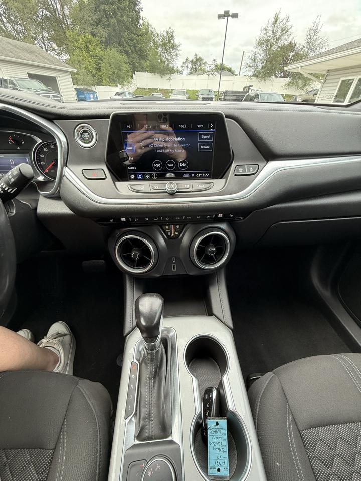 Chevrolet Blazer FWD 4dr w/2LT 2019