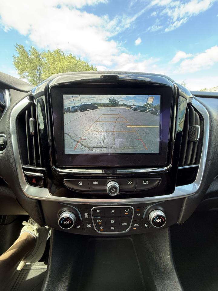 Chevrolet Traverse AWD 4dr LT Cloth w/1LT 2019