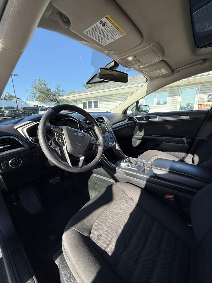 Ford Fusion SE AWD 2020