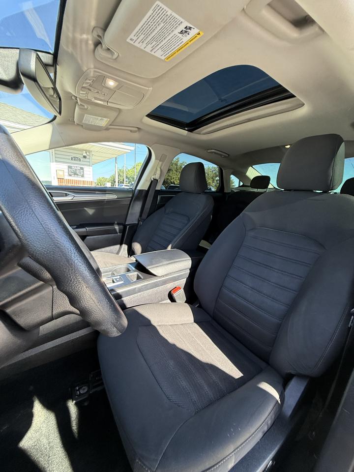 Ford Fusion SE AWD 2020