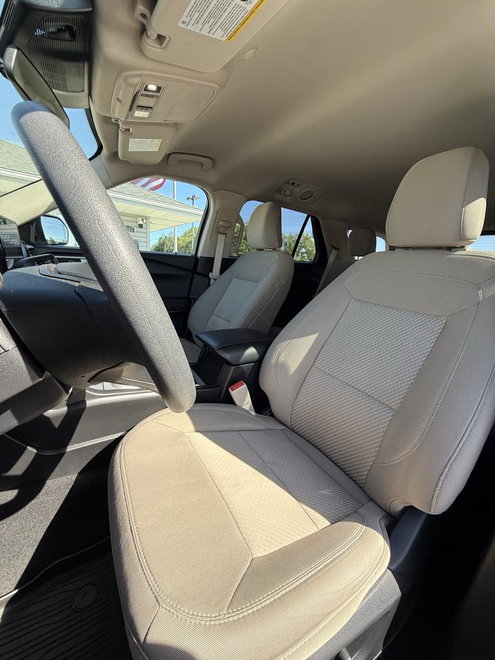 Ford Explorer Base 4WD 2023